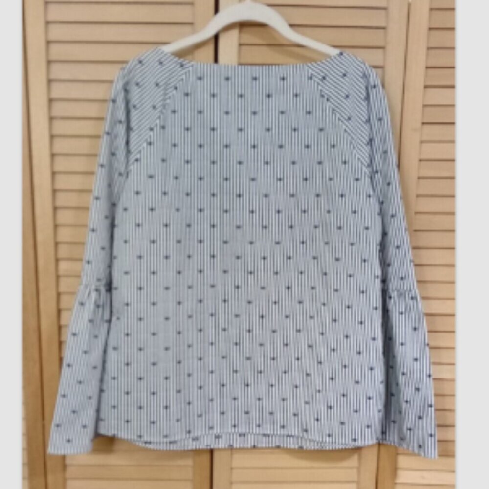 Banana Republic Long Bell Sleeve Kristen Top M - Picture 7 of 8